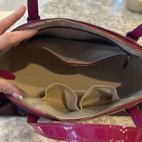 👜 Vintage Gucci Microguccissima Fuchsia Leather Bag – Gold Hardware, Y2K Chic - Picture 8 of 10